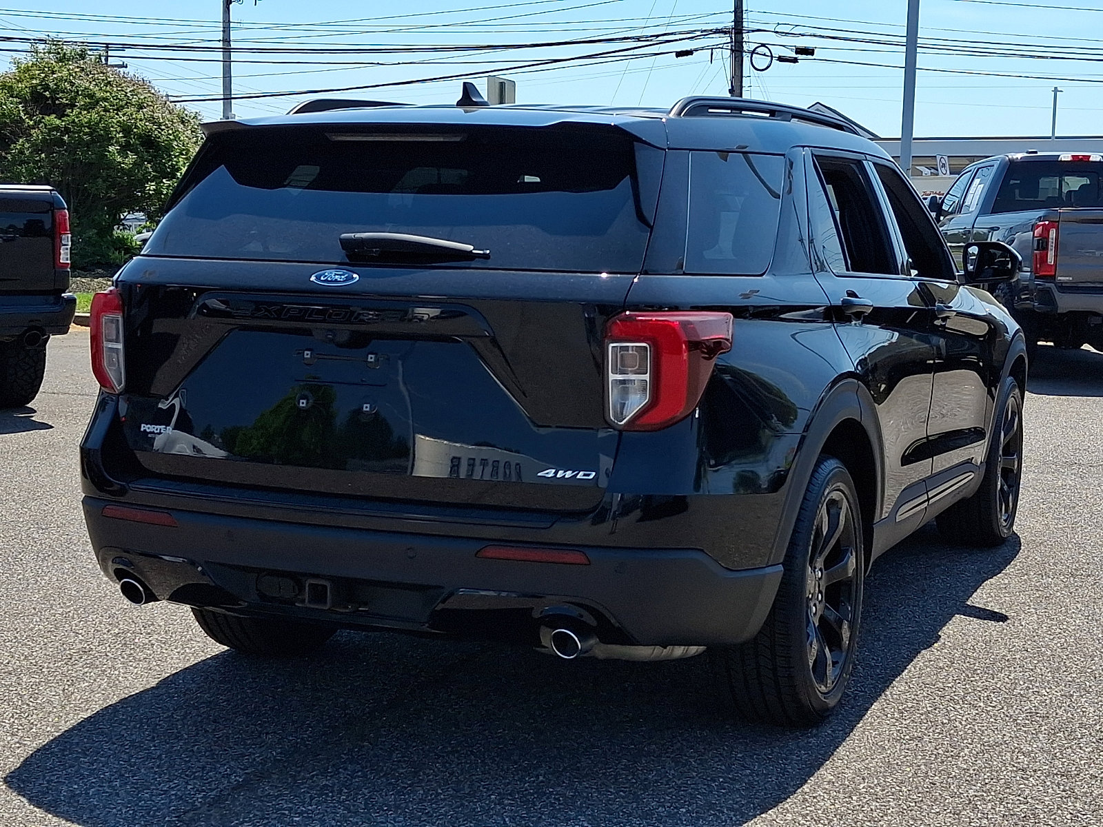Certified 2022 Ford Explorer ST-Line w/ Class IV Trailer Tow Package AWD/4WD image 8