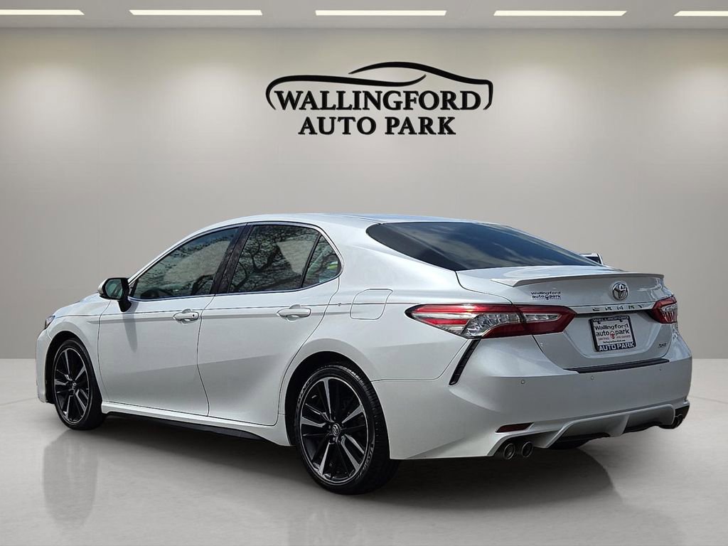 Used 2018 Toyota Camry XSE FWD image 6