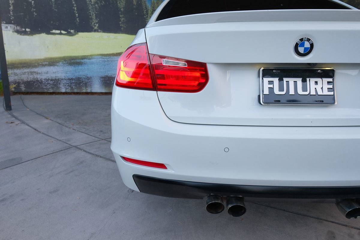 Used 2015 BMW 320i Sedan RWD image 36