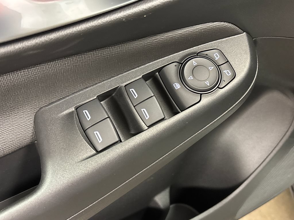 New 2026 Buick Envista Preferred FWD image 20