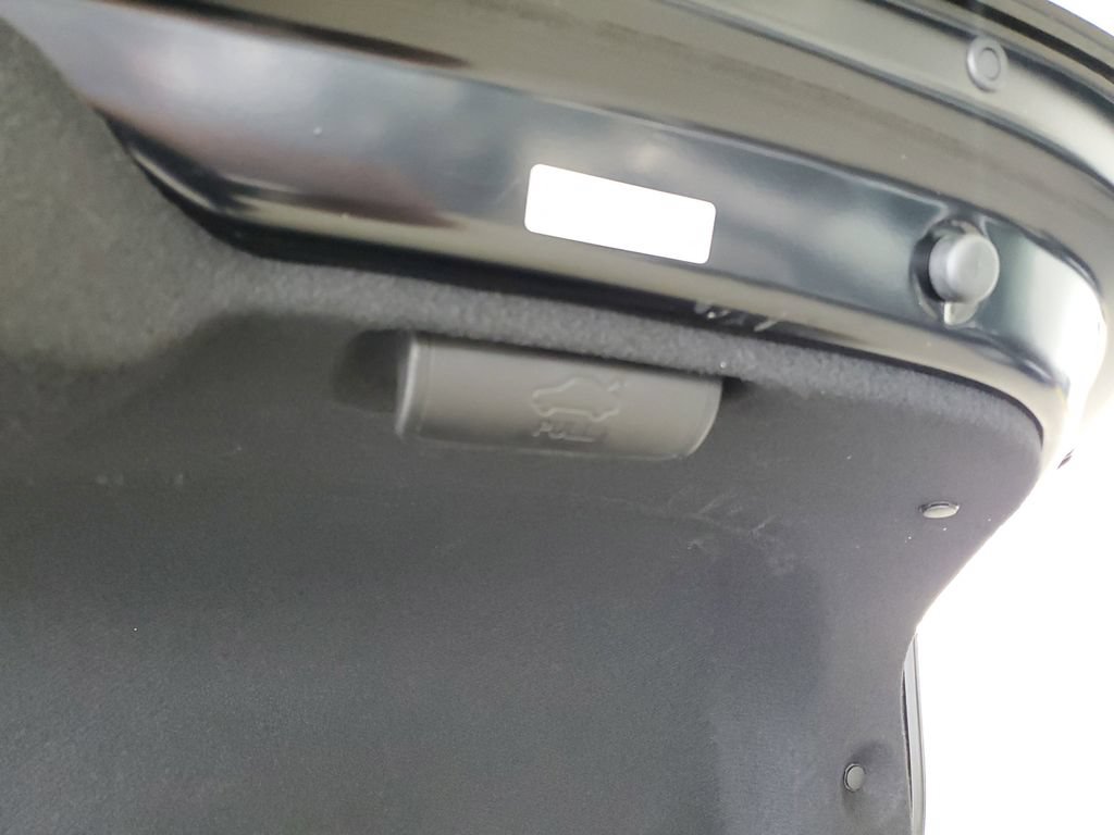 Certified 2024 Kia Forte LXS FWD image 9