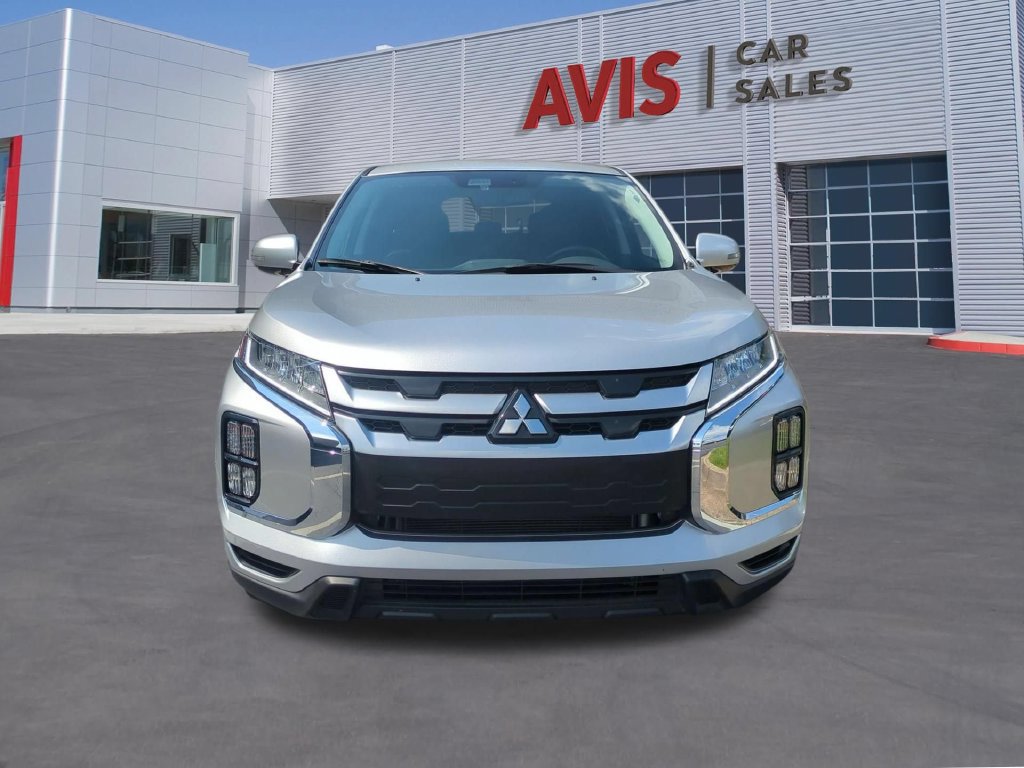 Used 2025 Mitsubishi Outlander Sport SE AWD/4WD image 2