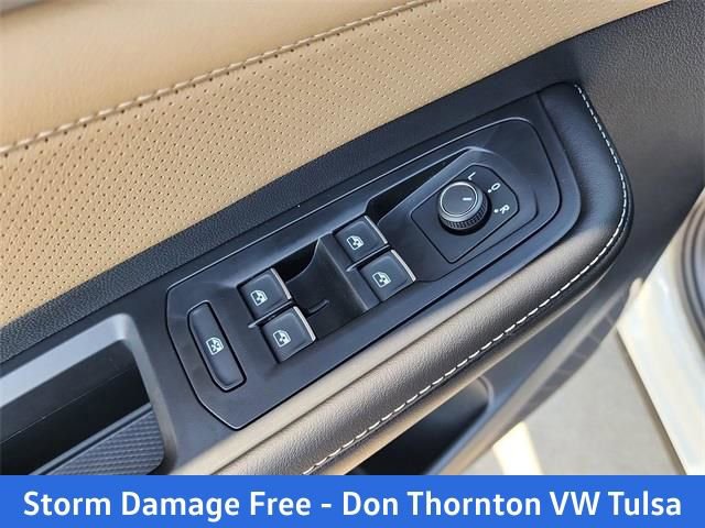 New 2026 Volkswagen Atlas Cross Sport SE image 12