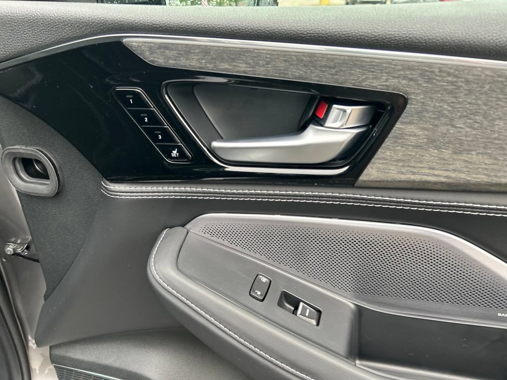New 2026 Acura MDX w/ Advance Package AWD/4WD image 29