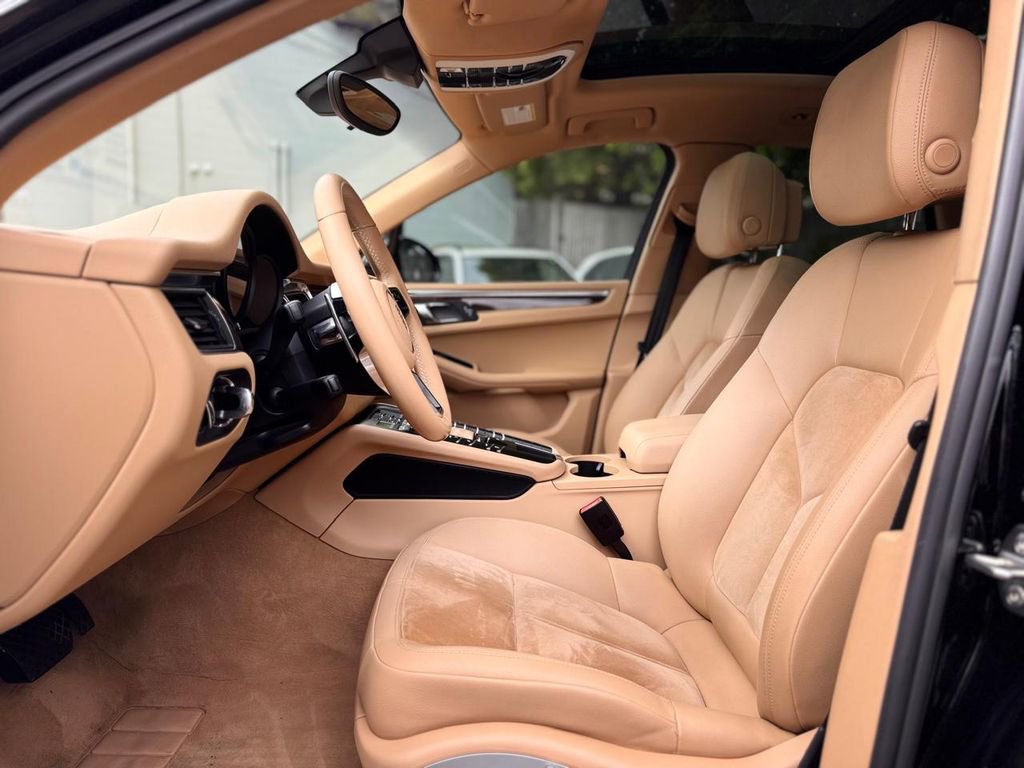 Used 2015 Porsche Macan S AWD/4WD image 18