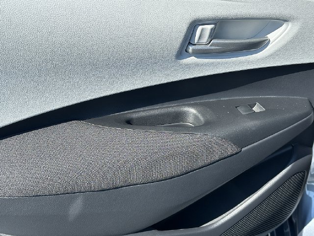 New 2026 Toyota Corolla SE FWD image 17