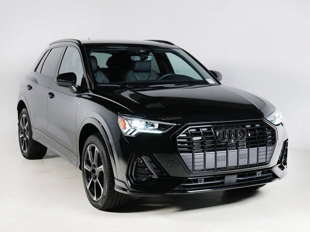 Certified 2025 Audi Q3 2.0T Premium Plus w/ Premium Plus Package