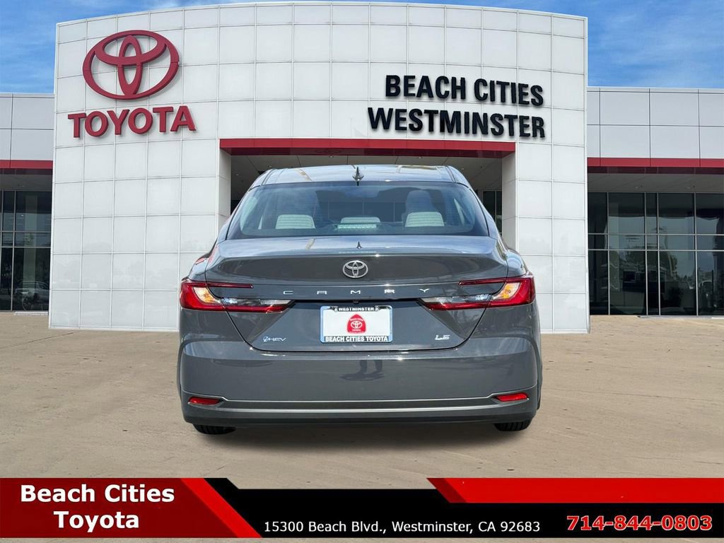 Used 2026 Toyota Camry LE w/ Convenience Package image 10