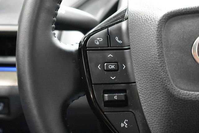 Used 2024 Toyota Prius XLE AWD/4WD image 17
