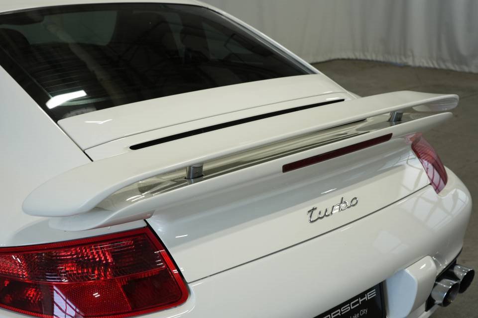 Used 2008 Porsche 911 Turbo image 41