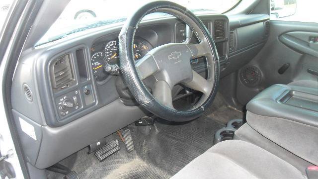 Used 2006 Chevrolet Silverado 1500 W/T RWD image 15