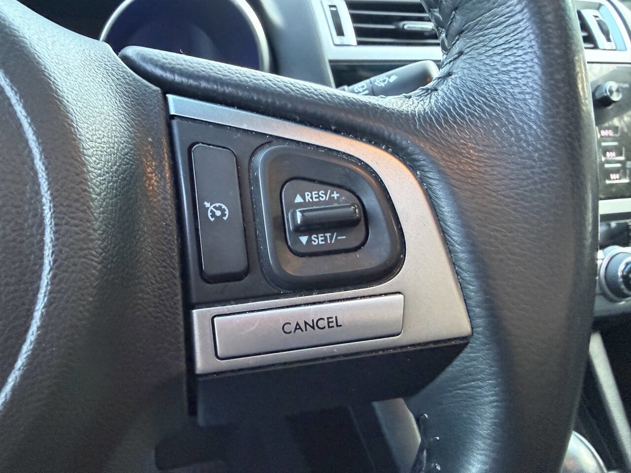 Used 2017 Subaru Outback 2.5i Limited w/ Popular Package #5 image 13