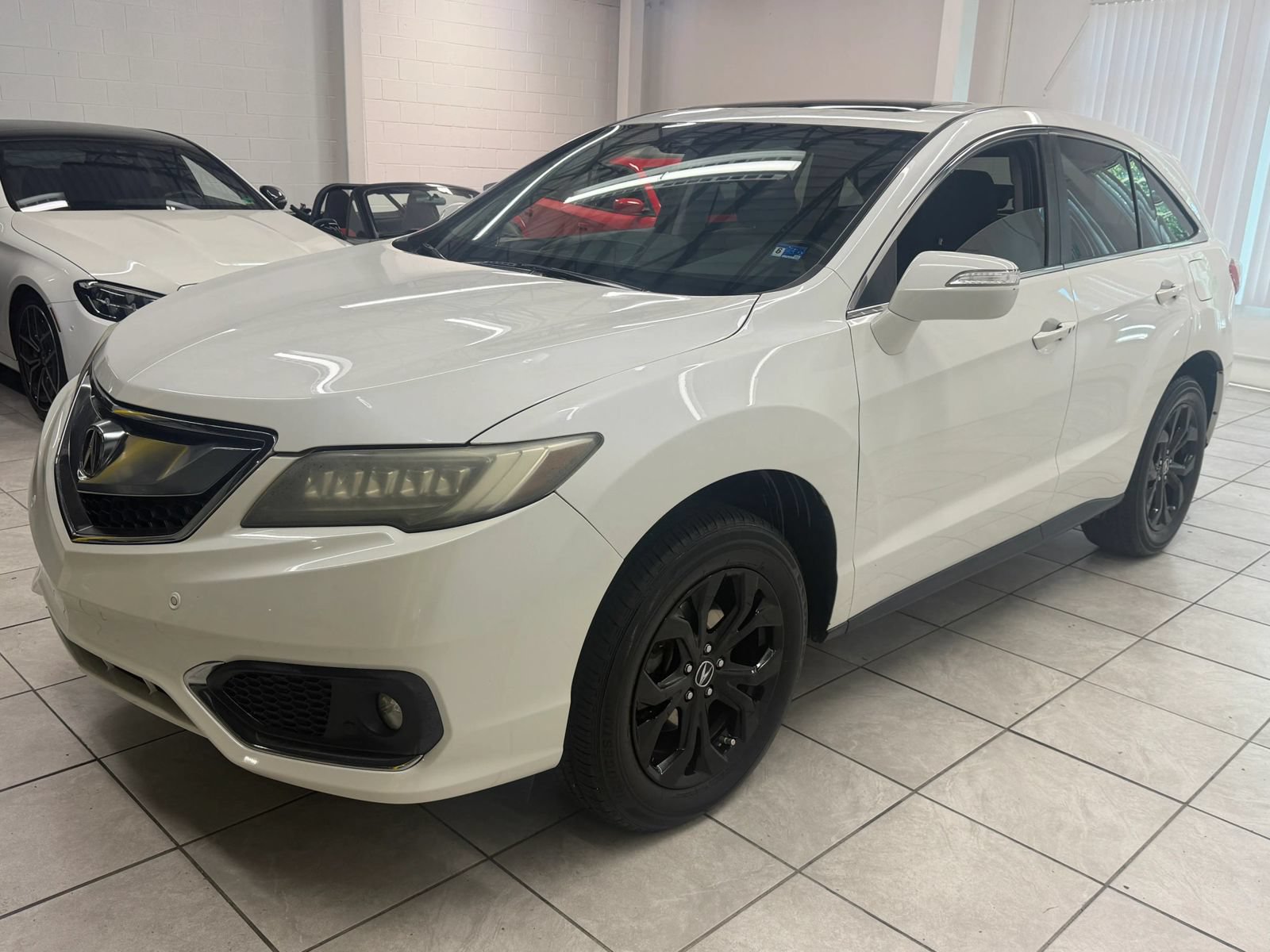Used 2017 Acura RDX AWD w/ Advance Package image 3