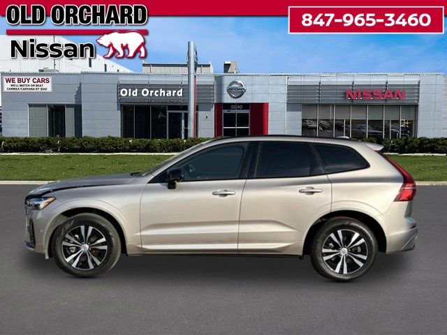Used 2025 Volvo XC60 B5 Core AWD/4WD image 5