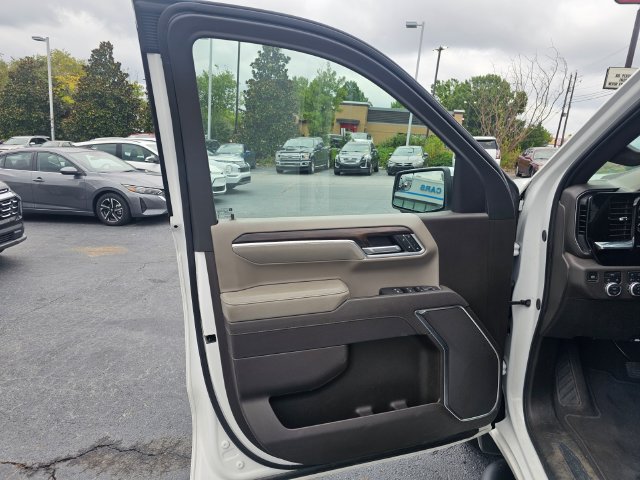 Used 2025 GMC Sierra 1500 SLT AWD/4WD image 31