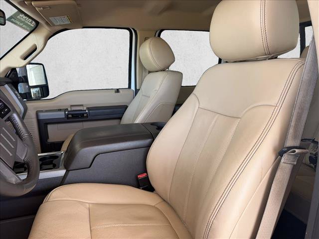 Used 2016 Ford F350 Lariat w/ Lariat Interior Package AWD/4WD image 6