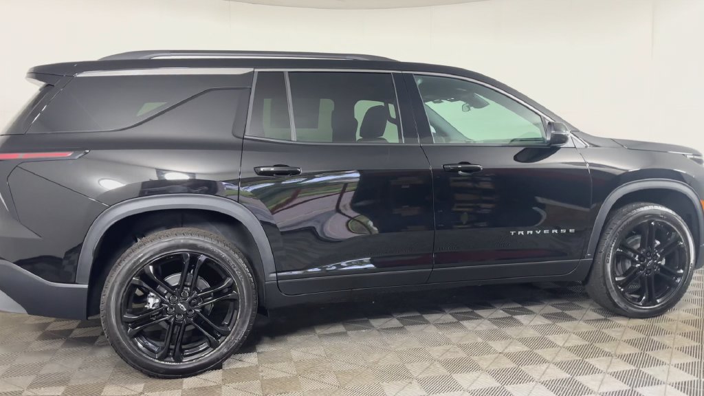 New 2027 Chevrolet Traverse LT AWD/4WD image 10