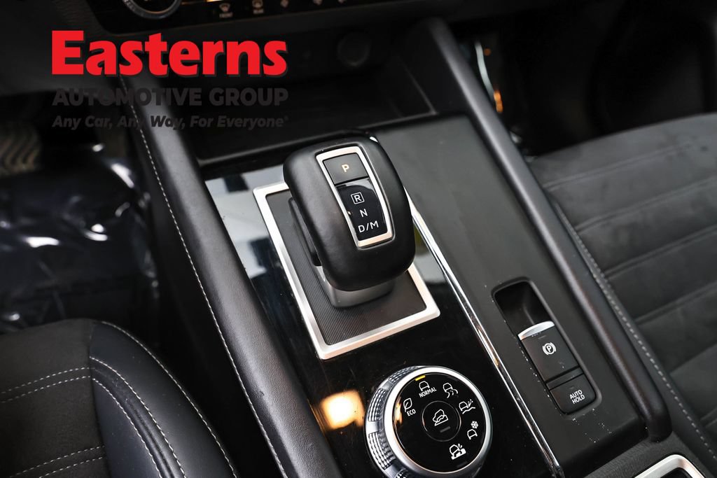 Used 2024 Mitsubishi Outlander SE AWD/4WD image 13