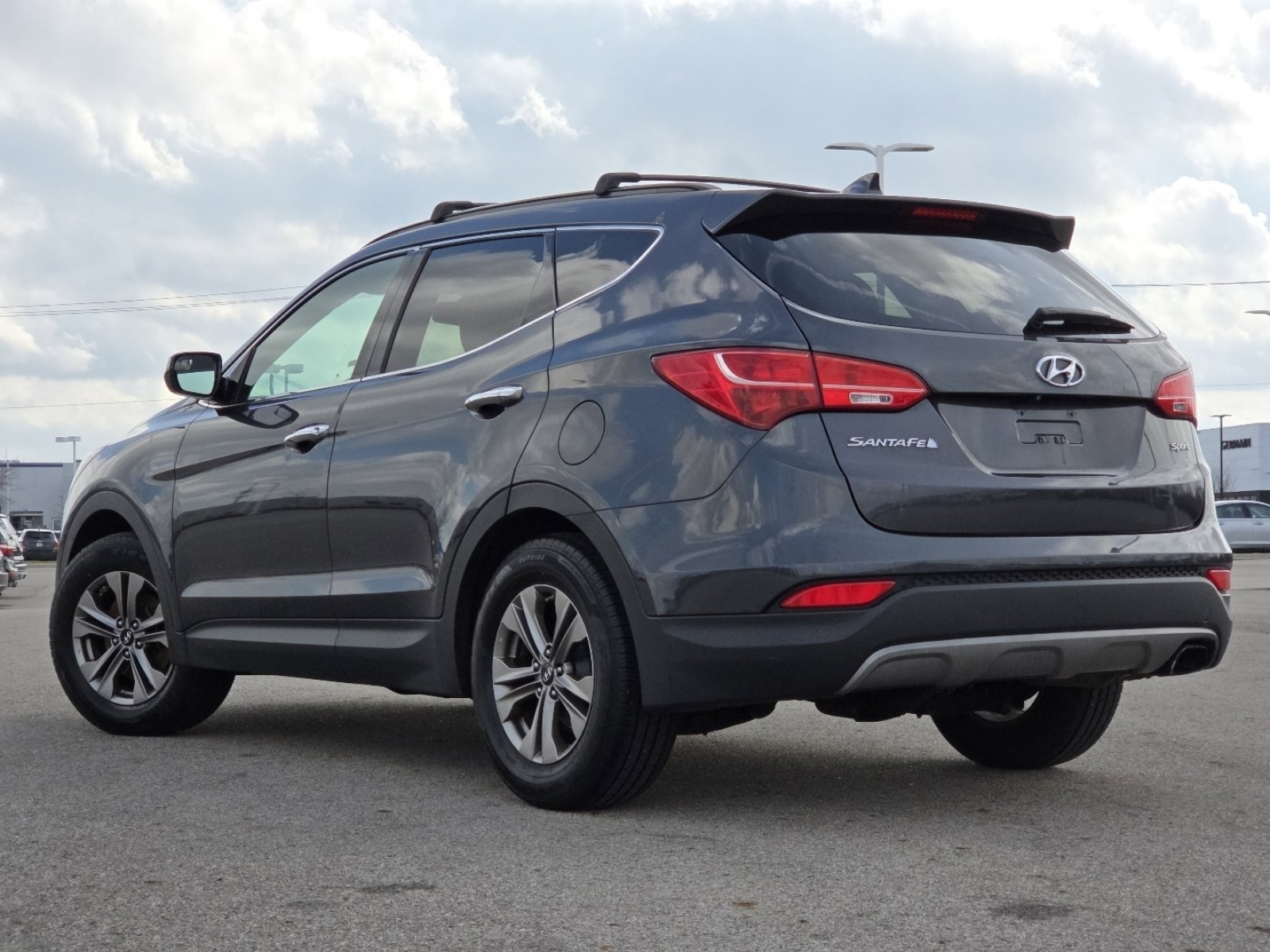 Used 2015 Hyundai Santa Fe Sport w/ Option Group 02 image 13