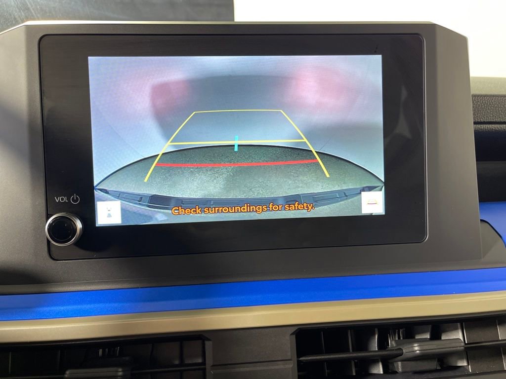 Certified 2025 Toyota Tacoma TRD Off-Road image 21