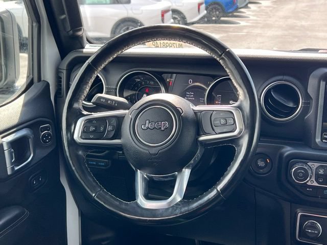 Used 2021 Jeep Wrangler Unlimited Sahara w/ Cold Weather Group AWD/4WD image 12