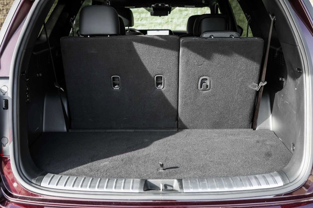 Used 2023 Hyundai Palisade Calligraphy image 17