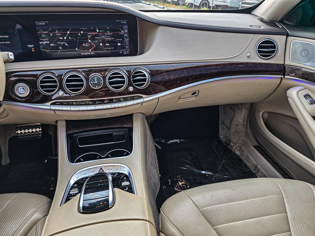 Used 2019 Mercedes-Benz S 560 Sedan image 20