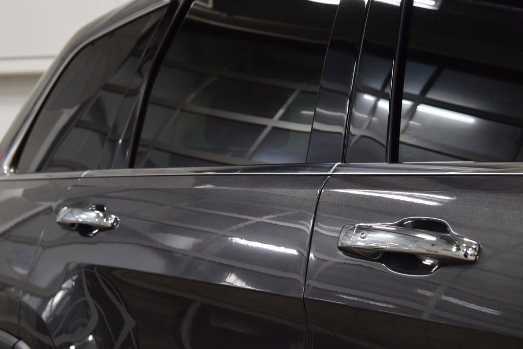 Used 2017 Jeep Grand Cherokee Limited image 18