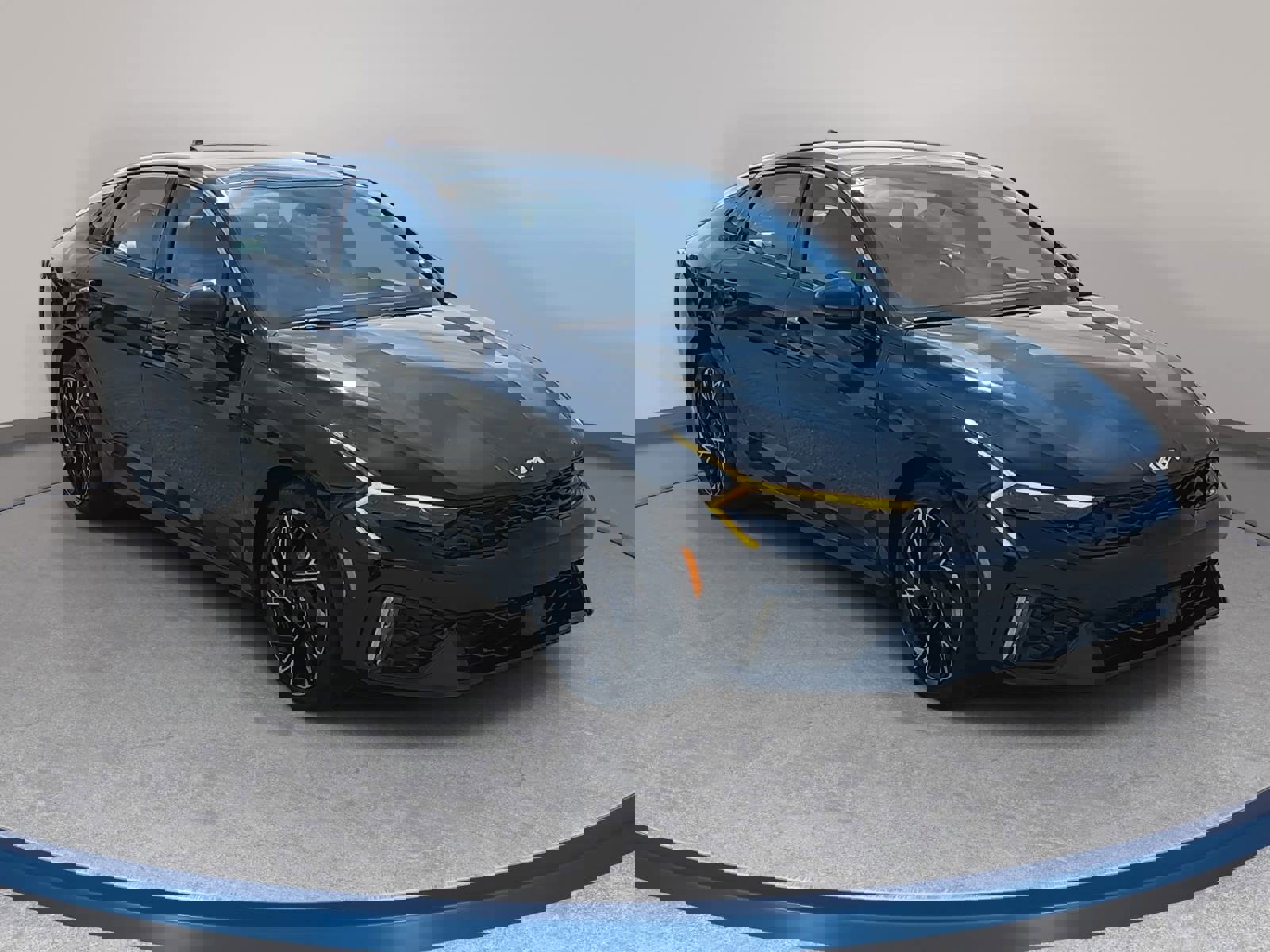 Used 2025 Kia K5 GT-Line w/ GT-Line Premium Package image 3