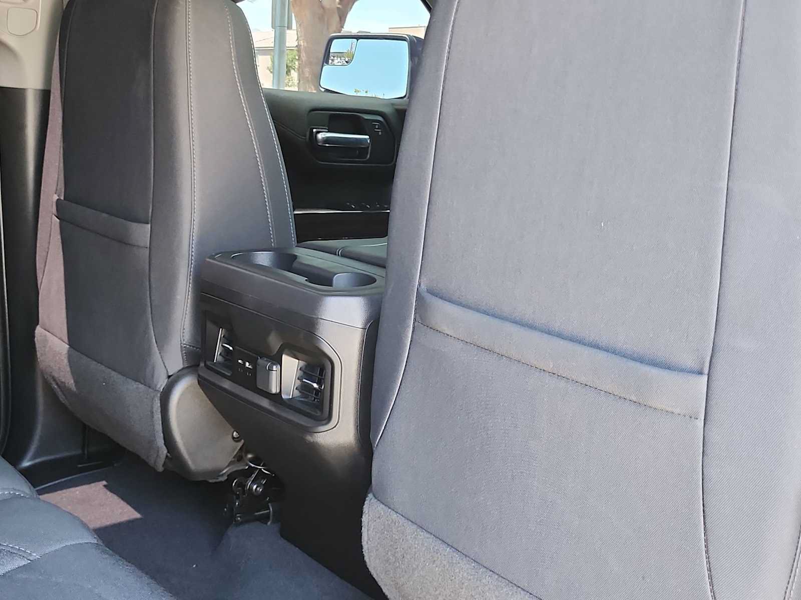 Used 2022 Chevrolet Silverado 1500 RST AWD/4WD image 16