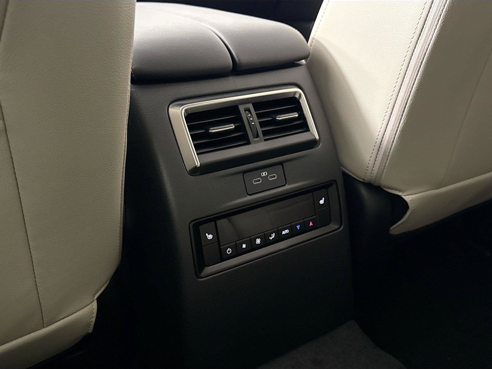New 2026 MAZDA CX-90 Plug-In Hybrid w/ Preferred AWD/4WD image 34