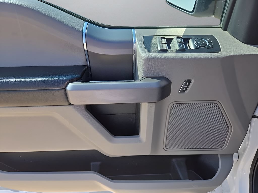 Used 2020 Ford F150 XLT w/ Equipment Group 302A Luxury AWD/4WD image 19