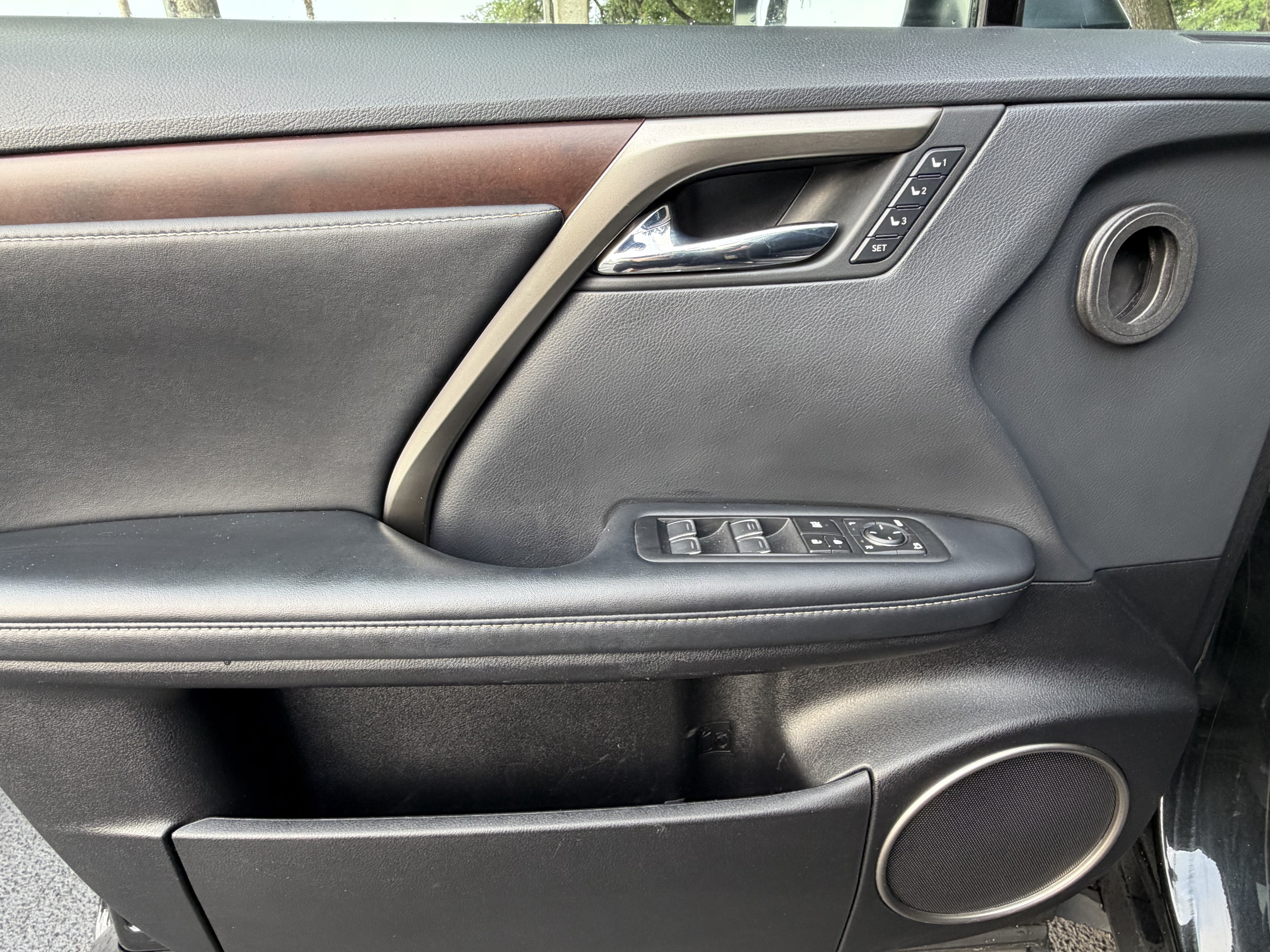 Used 2022 Lexus RX 350 FWD w/ Premium Package image 13
