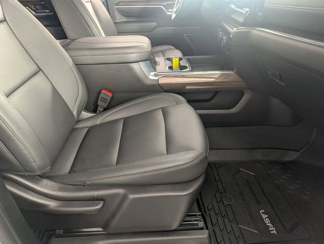 Certified 2025 Chevrolet Silverado 3500 LT w/ All Star Edition image 32