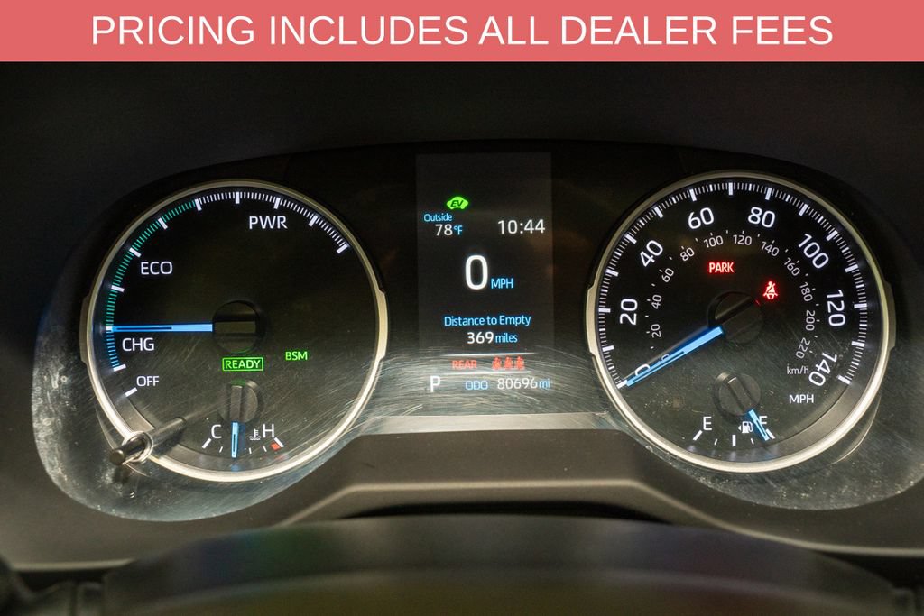 Used 2022 Toyota RAV4 XLE Premium AWD/4WD image 19