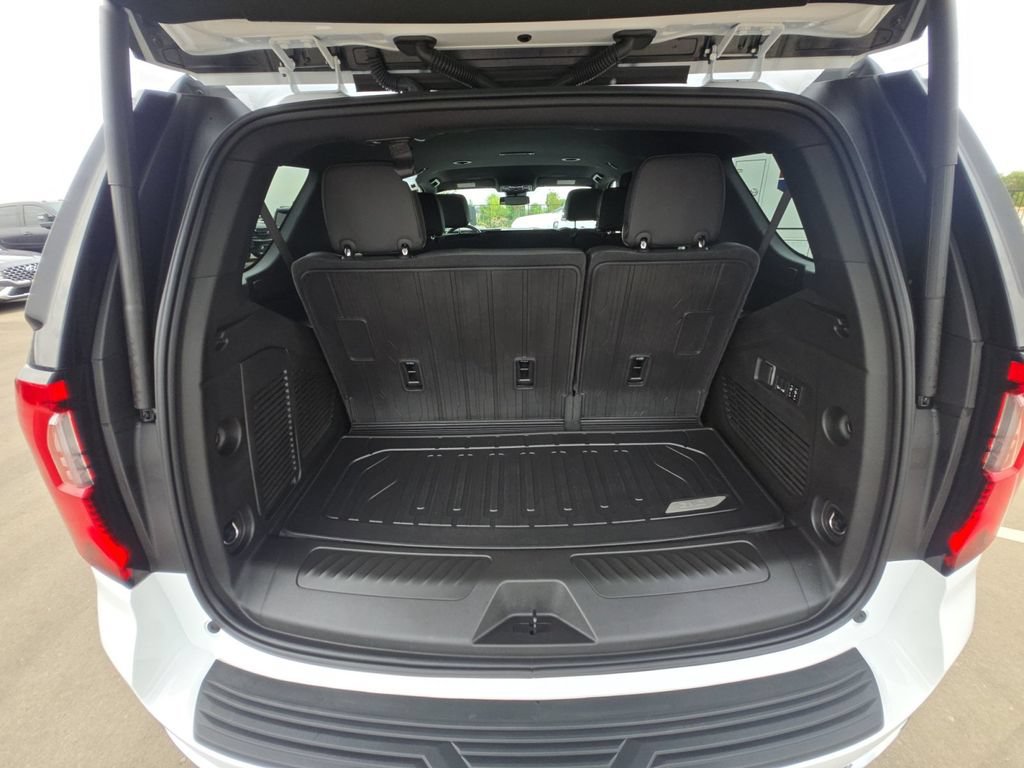 Certified 2026 GMC Yukon Elevation w/ LPO, Floor Liner Package AWD/4WD image 29