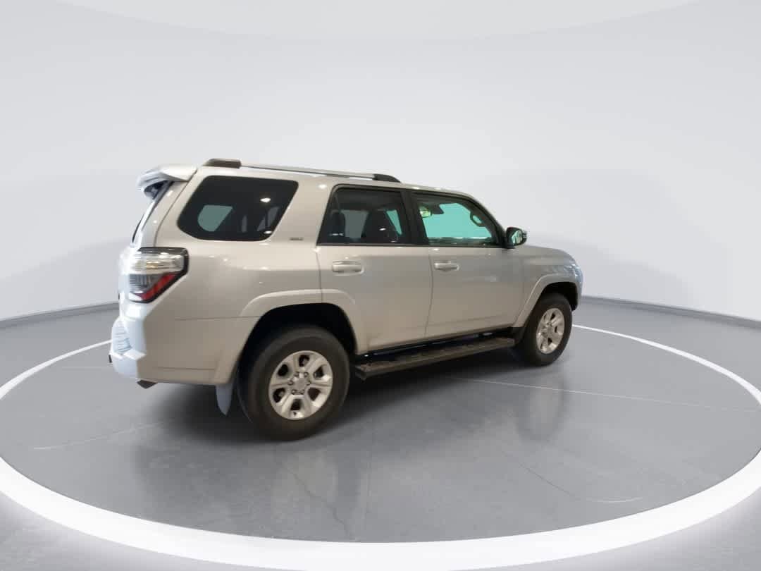 Certified 2024 Toyota 4Runner SR5 Premium AWD/4WD image 8