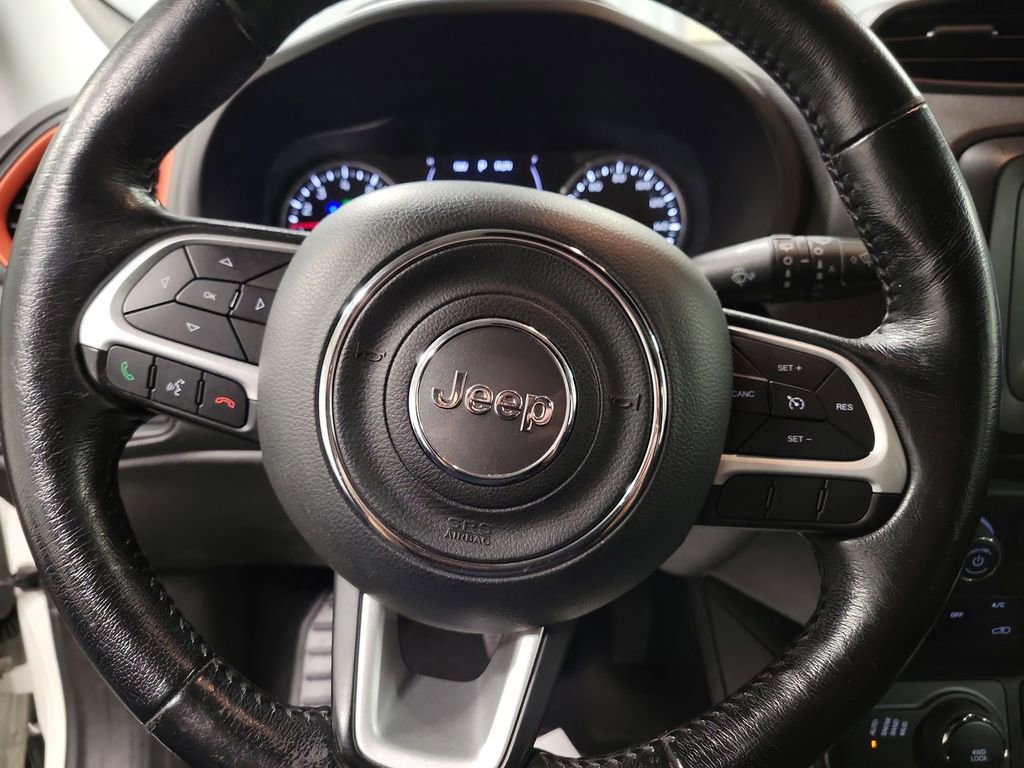 Used 2020 Jeep Renegade Latitude image 18