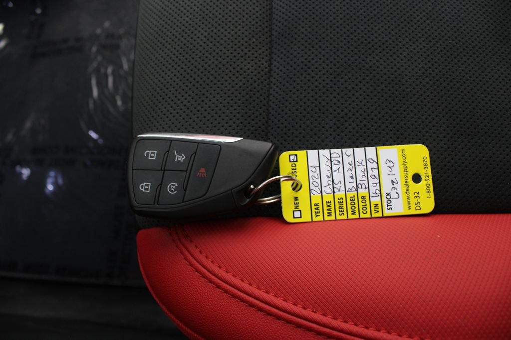 Used 2024 Chevrolet Blazer EV RS AWD/4WD image 9