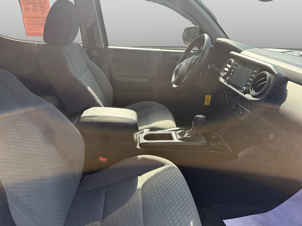 Used 2022 Toyota Tacoma SR AWD/4WD image 15