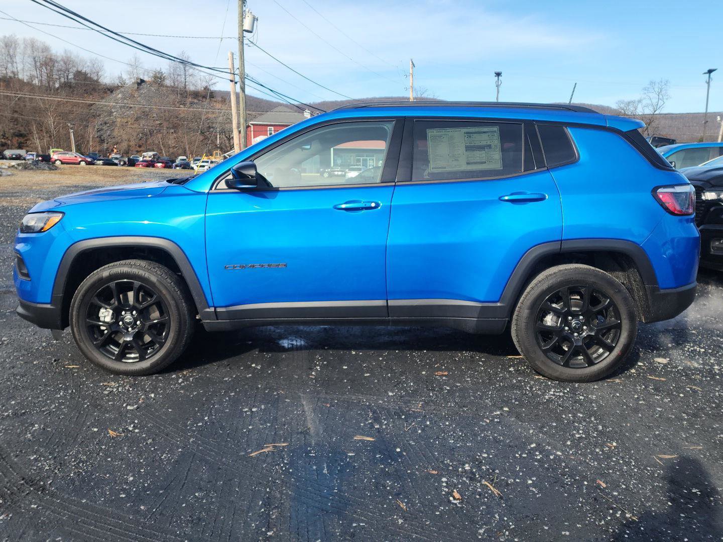 New 2026 Jeep Compass Latitude image 8