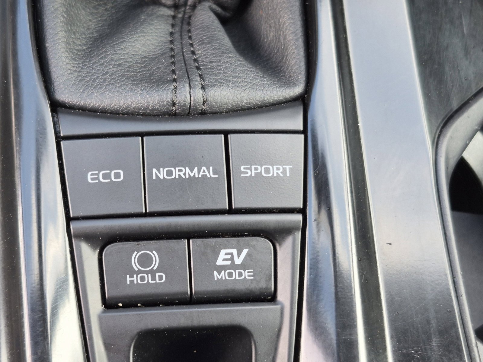 Certified 2025 Toyota Camry SE image 32