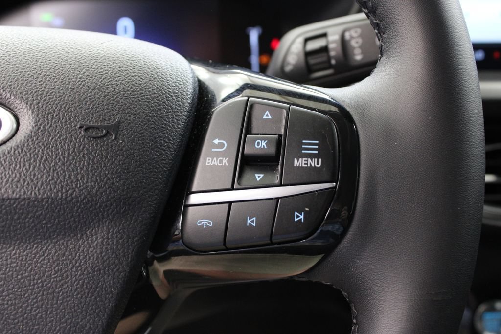 Used 2023 Ford Escape SE FWD image 27