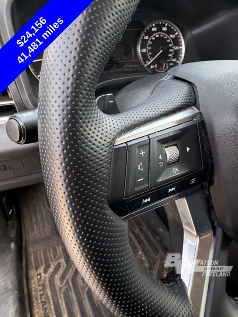 Used 2024 Mitsubishi Outlander SE AWD/4WD image 13