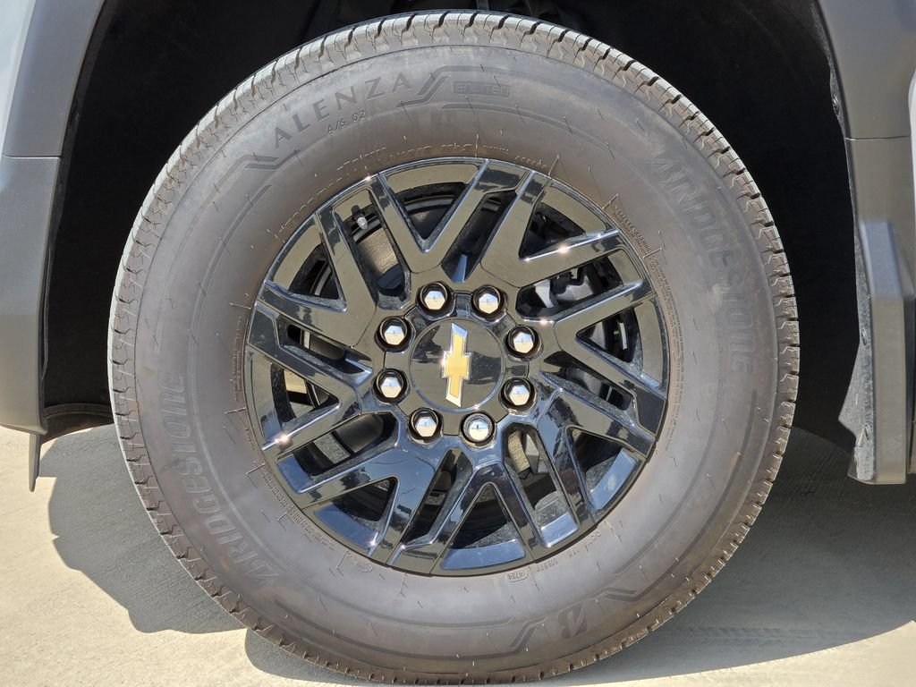 New 2026 Chevrolet Silverado EV LT AWD/4WD image 9