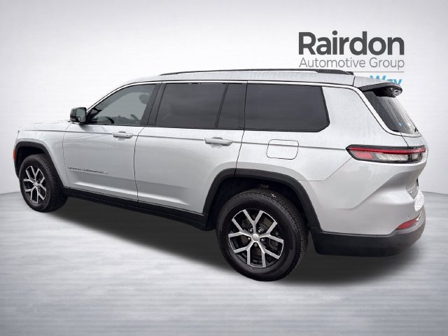 Used 2024 Jeep Grand Cherokee L Limited AWD/4WD image 5