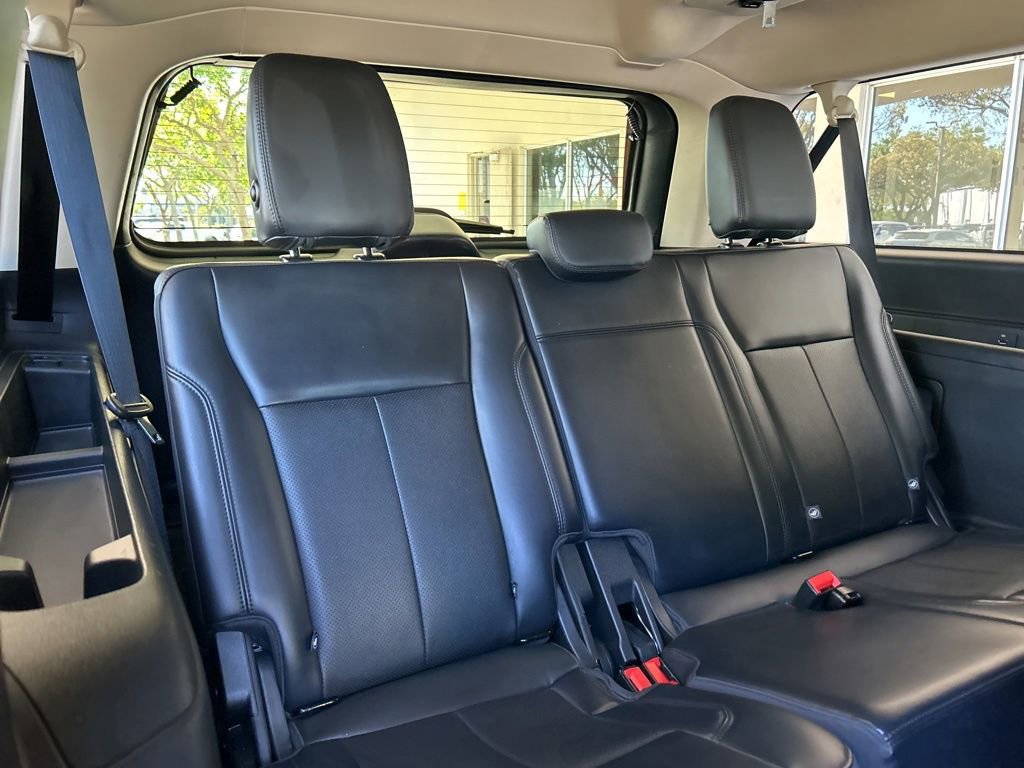 Used 2024 Ford Expedition Max XLT image 31