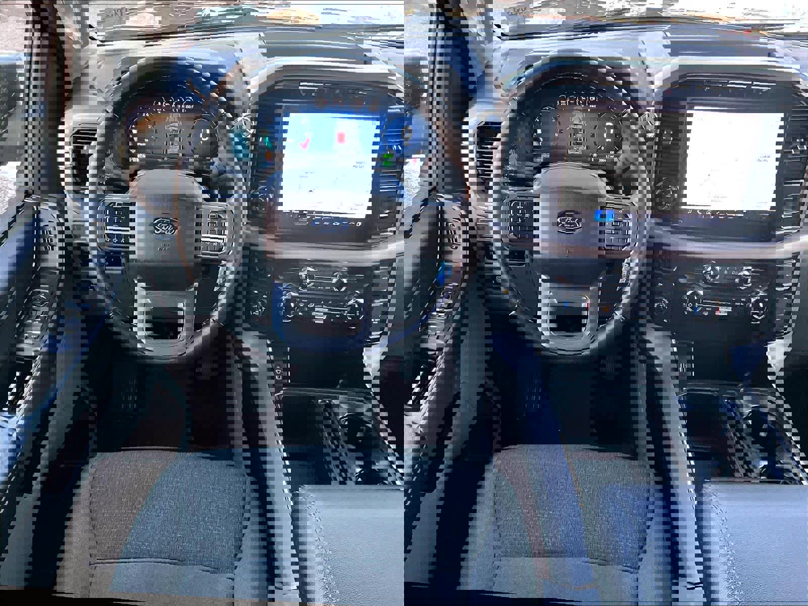 Used 2024 Ford F150 XLT w/ Mobile Office Package image 17