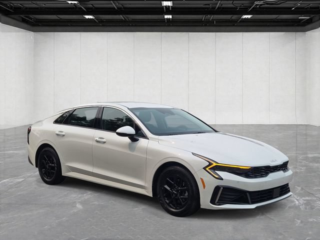 New 2025 Kia K5 LXS FWD image 7