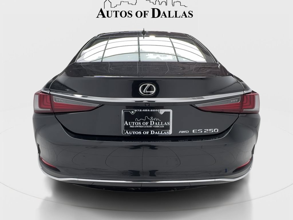 Used 2022 Lexus ES 250 w/ Accessory Package AWD/4WD image 9